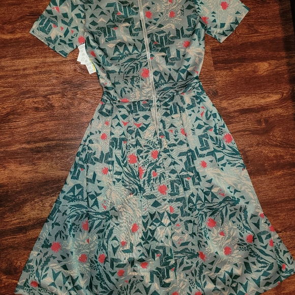 LulaRoe Amelia Dress BUNDLE&SAVE! - Picture 3 of 4
